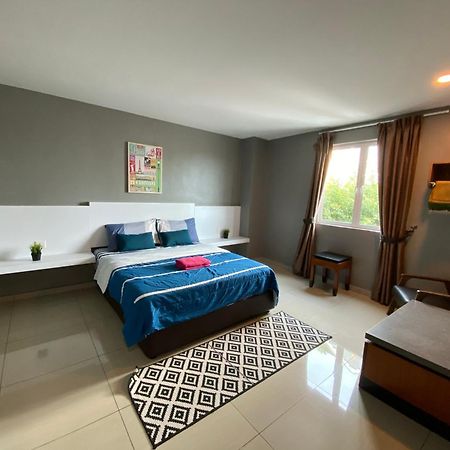 Straits Inc Apartment 5 , Bandar Melaka Ngoại thất bức ảnh